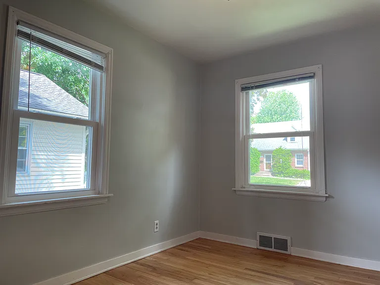 2925 Stevens St — Photo 15