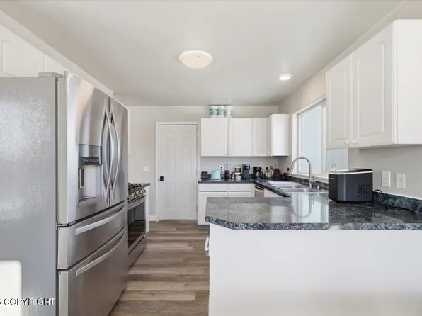 1785 E Raven Cir, Wasilla, AK 99654