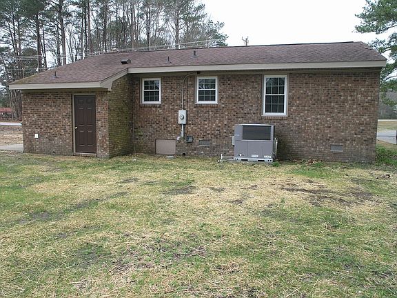 3rd image of 318 Summitt Ave