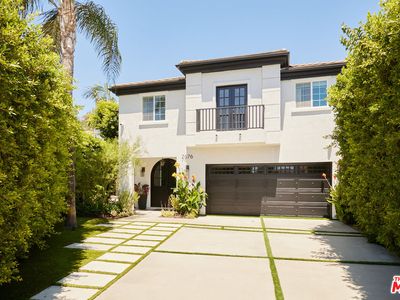 7676 Coldwater Canyon Ct, North Hollywood, CA, 91605