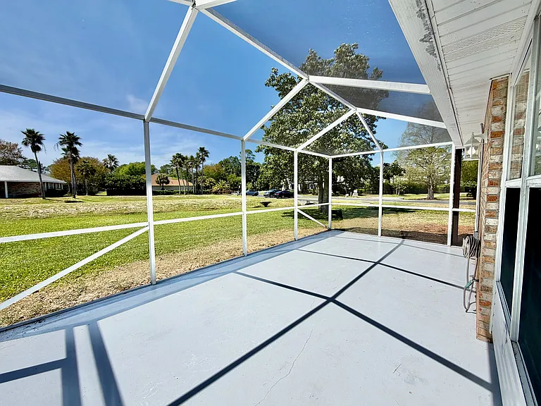 437 S Shore Dr — Photo 13