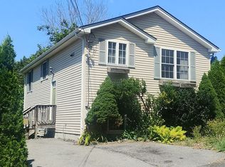 158 Rushmore Ave, Providence, RI 02909