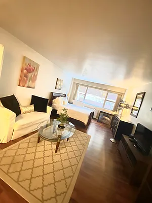 Rented by Direct Properties New York | media 22