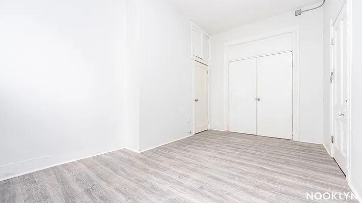 Rented by Nooklyn NYC LLC | media 8