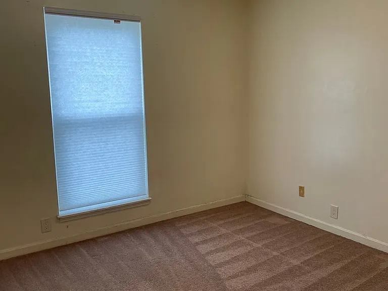 709 Dondee Dr #2 — Photo 5