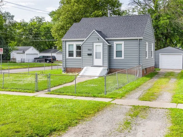 2837 Capitol Ave, Des Moines, IA 50317