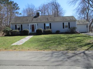 14 Argyle Ave, Holyoke, MA 01040
