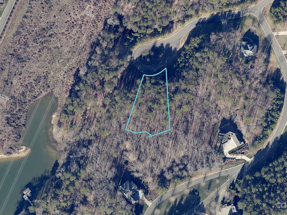 1st image of 5035 Hermitage Ct #208