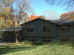 20345 Linden Rd, Excelsior, MN 55331