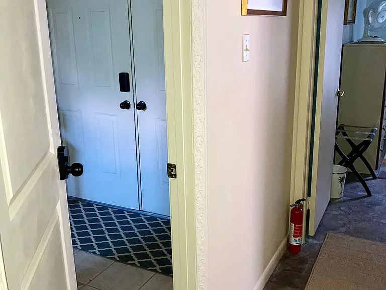 Tinsmith Cir — Photo 8
