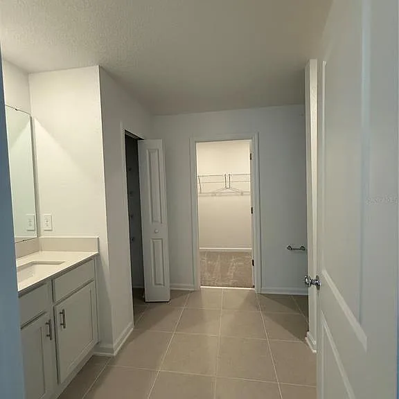 2528 Absolute Ave — Photo 13
