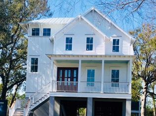 5045 Victory Pointe Ct, Mount Pleasant, SC 29466