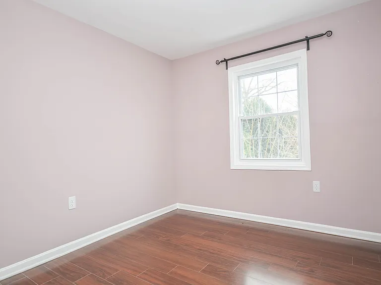 752 College Pkwy #7 — Photo 18