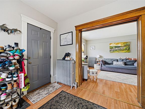 5th image of 2147 W 11th St