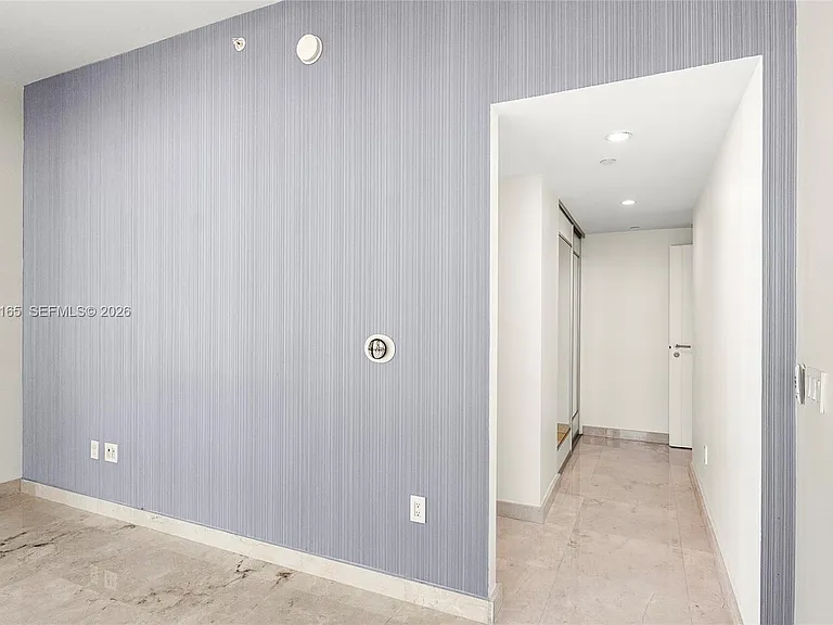 17001 Collins Ave #4208 — Photo 29