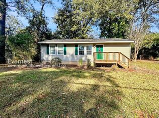 2911 Circle Dr, Bessemer, AL 35023