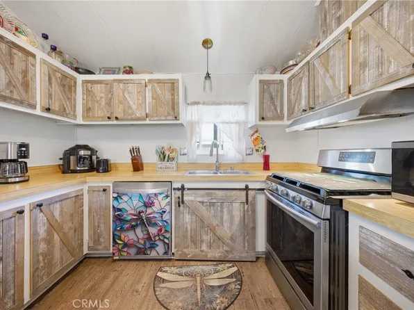 1255 Amethyst St #18, Mentone, CA 92359