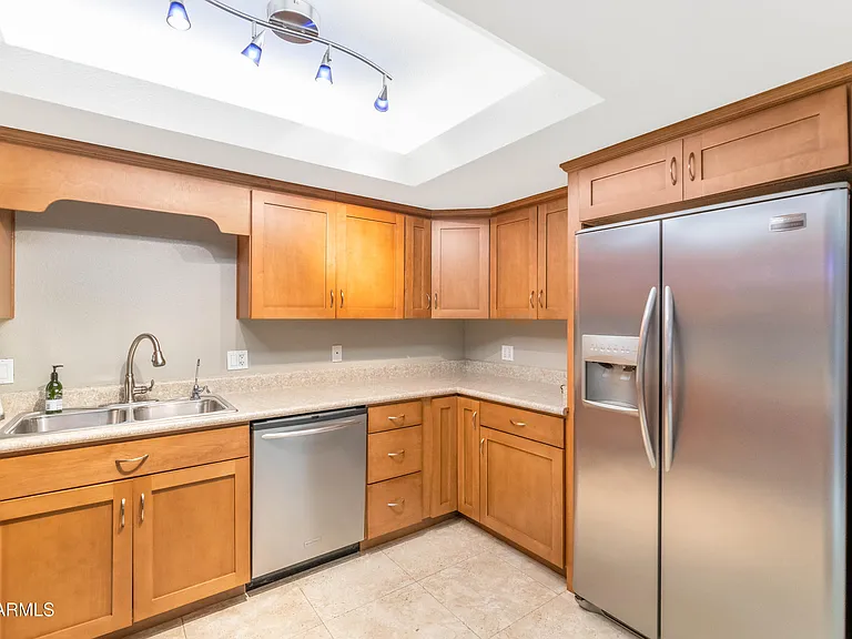 7830 E Camelback Rd #411 — Photo 10