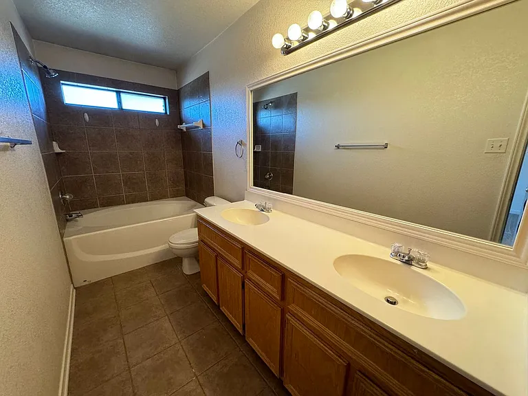 3206 Dannen Court — Photo 11