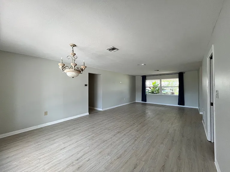 415 Aruba Ct — Photo 5