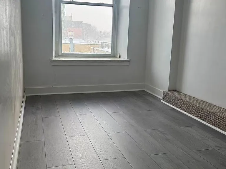 161 A Princess St — Photo 5
