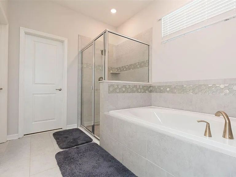 34338 Wynthorne Pl — Photo 16