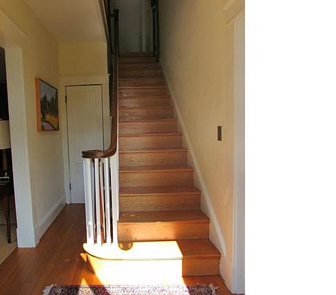 3rd image of 4803 W Seminary Ave