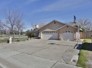 11555 Vista Del Rio, Redding, CA 96003