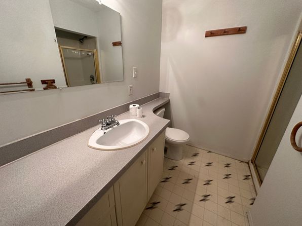 2 bedroom rental in Abbotsford — photo 10