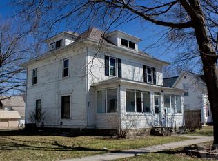 208 2nd St SE, Hampton, IA 50441