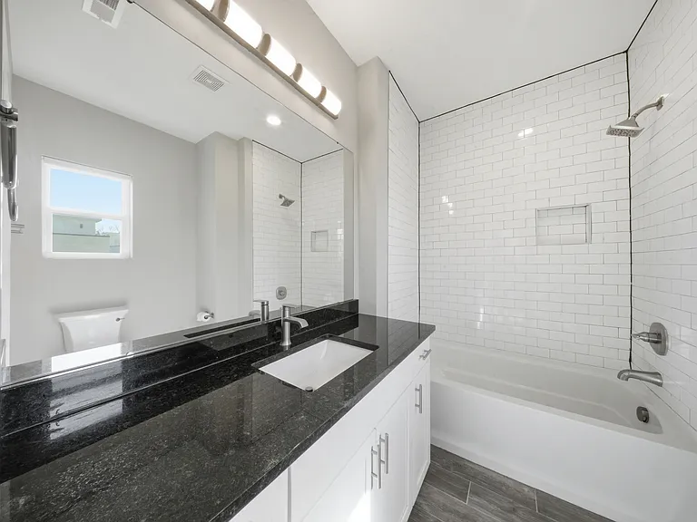 1602 Julia Maulden Pl — Photo 33