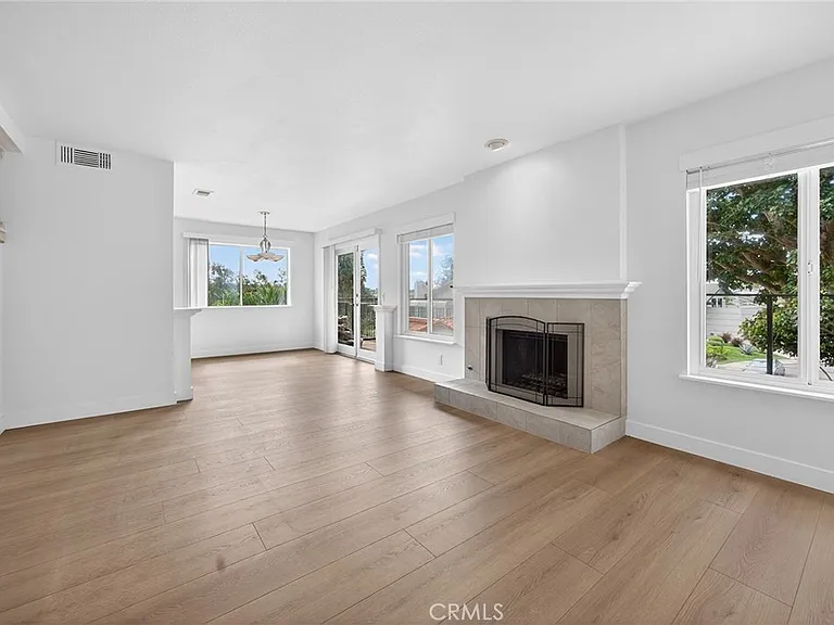 23412 Highcrest Rd — Photo 3