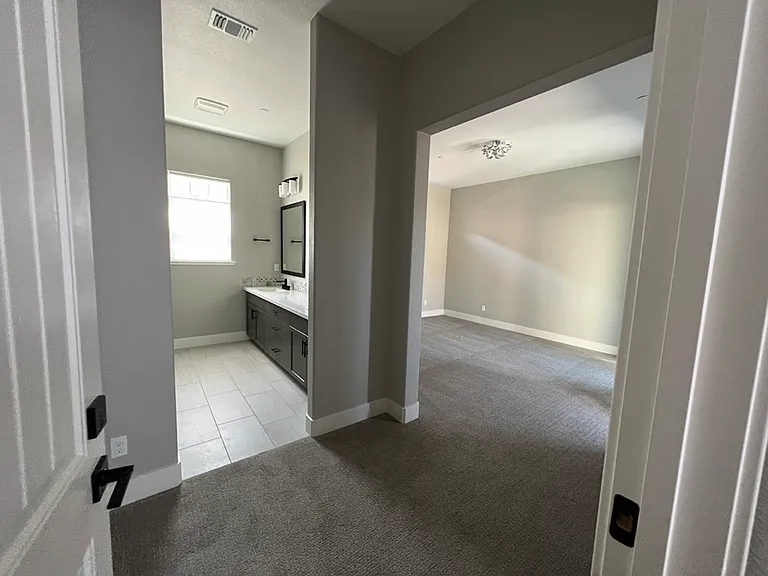 3005 Shasta Way — Photo 7
