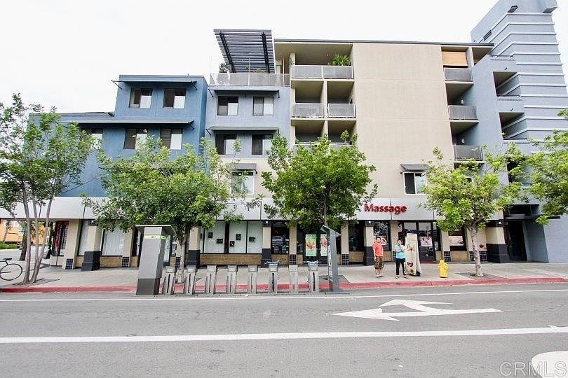 1st image of 2828 University Ave Unit 302