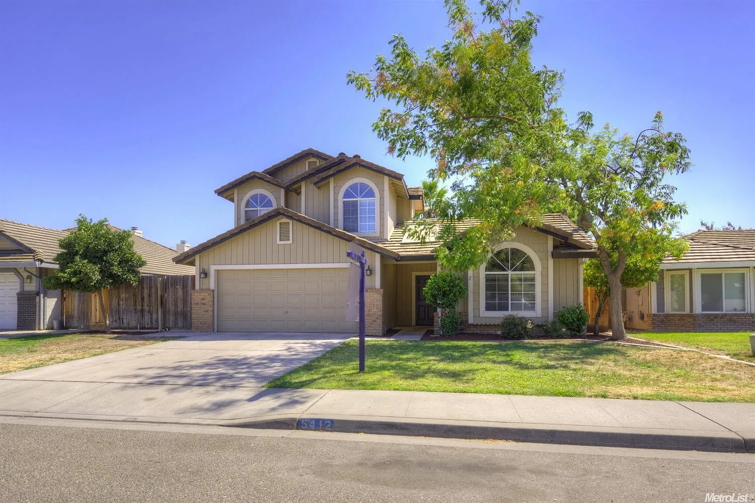 5412 Nanette Dr photo 1