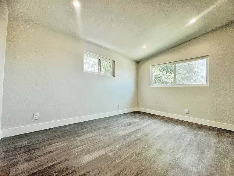 121 Unity Way #1 — Photo 7