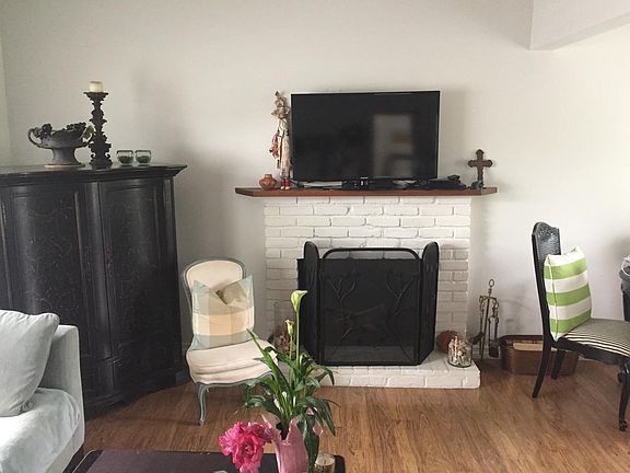 Living Room with Fireplace
