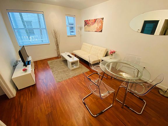 5th image of 1552 Drexel Ave #103