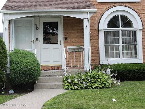 2nd image of 40 Debbie St #14A