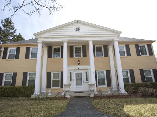 229 Indian Creek COURT, Fox Point, WI 53217