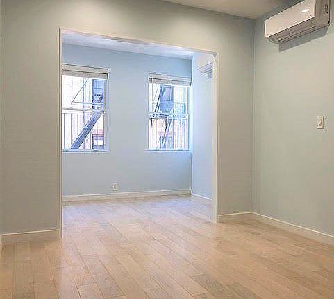 3rd image of 52 Ludlow St APT 4B