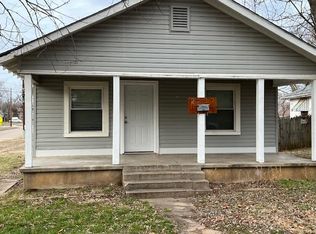 2237 W Elm St, Springfield, MO 65806