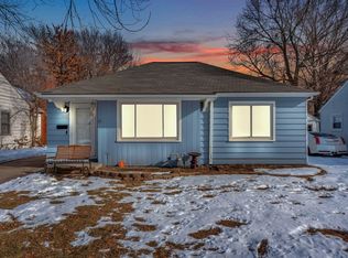 1928 SW Stone Ave, Topeka, KS 66604