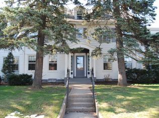 404 E 21st St, Hibbing, MN 55746