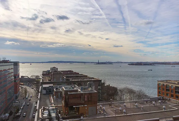 Rented by Compass | media 29