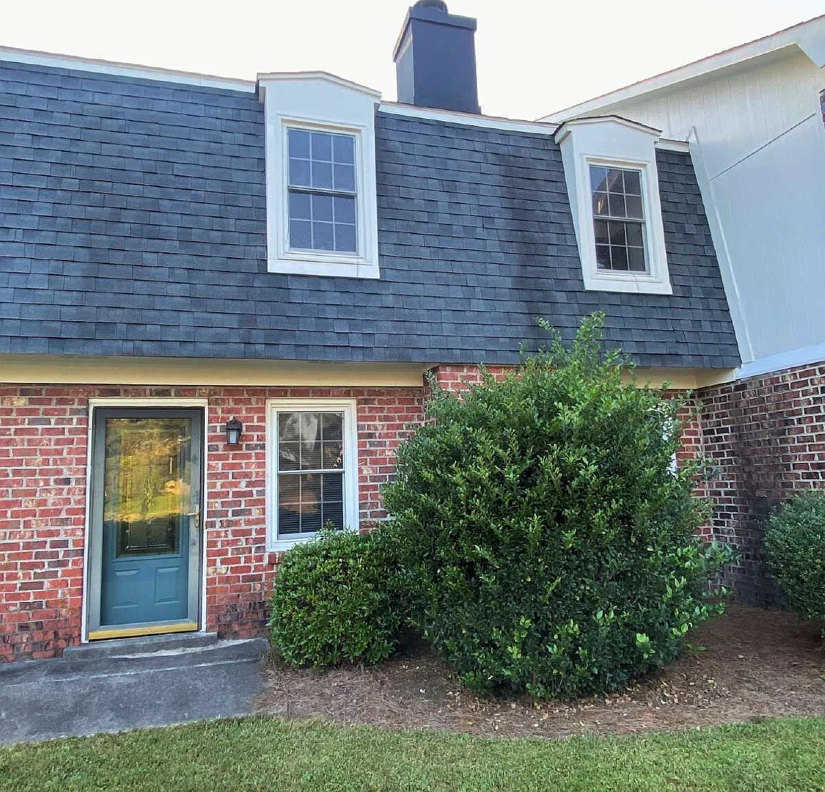 3 bed, 2.5 bath, 1512 sqft, $1,500 — Photo 1