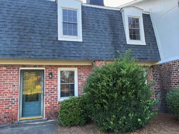38 Barnes St, Greenville, NC 27858