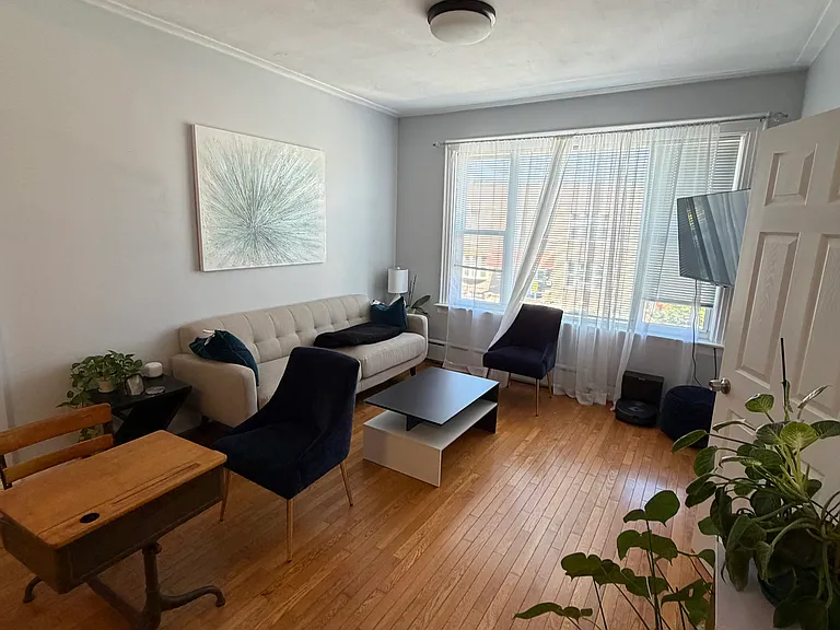 24-23 26th St #2 — Photo 1