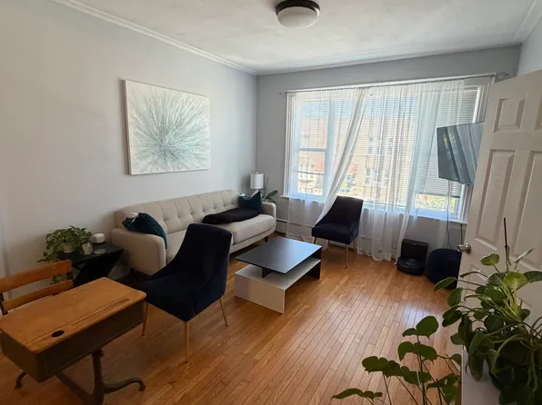 24-23 26th Street image 1 of 10
