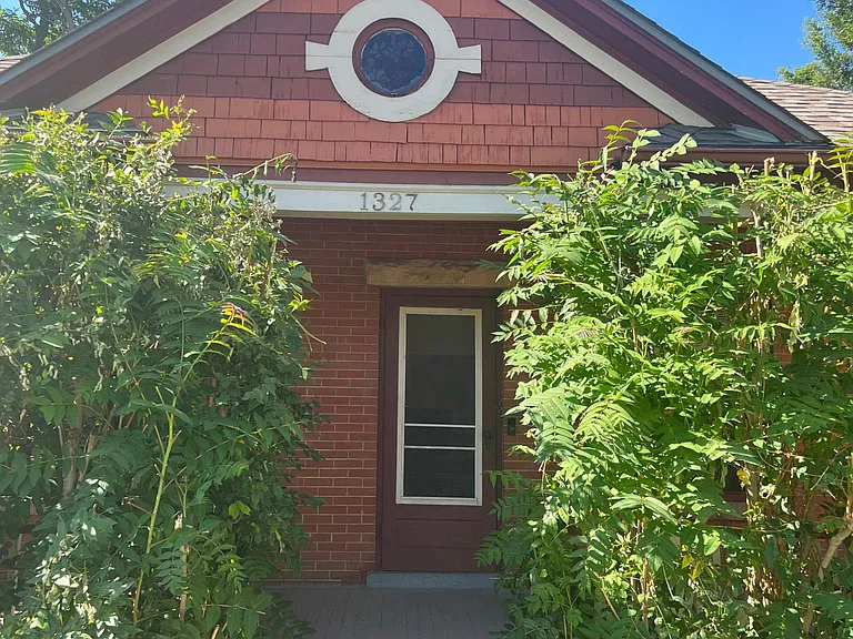 1327 Arapahoe Ave — Photo 13